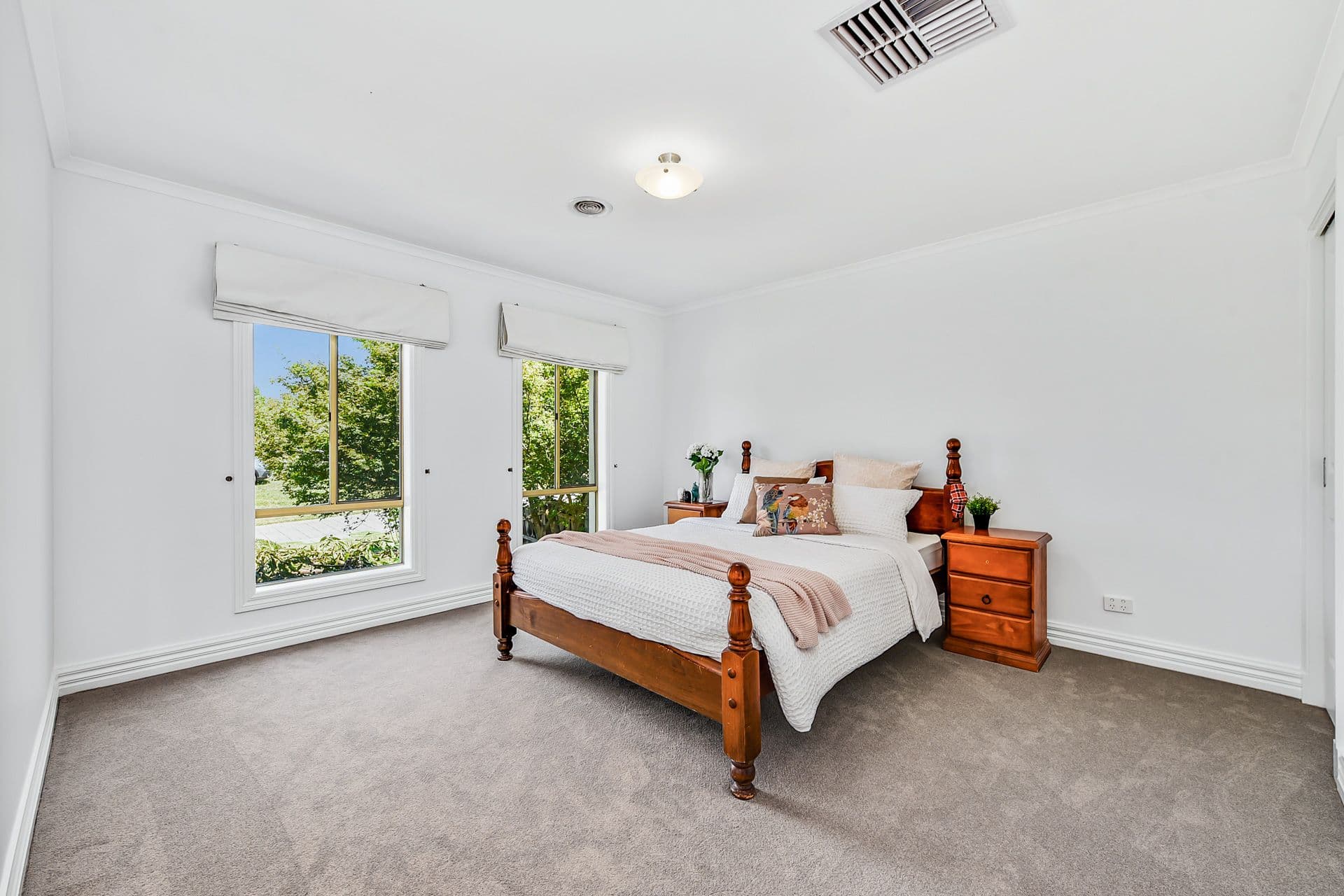 19 Hedgerow Court, Narre Warren South VIC 3805, Narre Warren South - Thumbnail 8