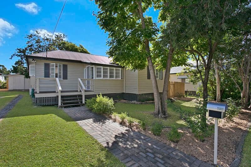10 Logan Avenue, Oxley QLD 4075, Oxley - Image 1