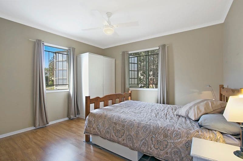 10 Logan Avenue, Oxley QLD 4075, Oxley - Thumbnail 4