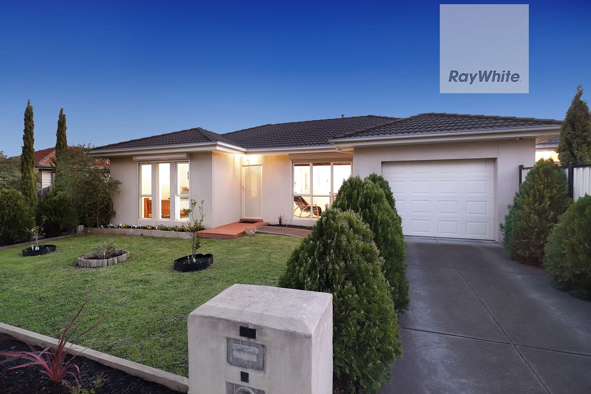 39 Banksia Grove, Tullamarine VIC 3043, Tullamarine - Image 1