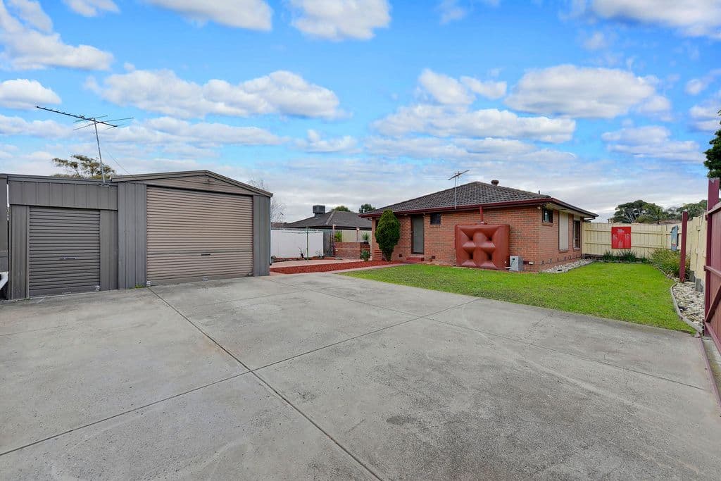 121 Centenary Drive, Mill Park VIC 3082, Mill Park - Thumbnail 8