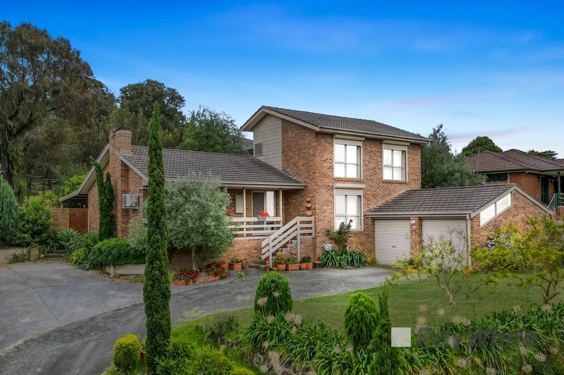 54 William Hovell Drive, Endeavour Hills VIC 3802, Endeavour Hills - Thumbnail 2