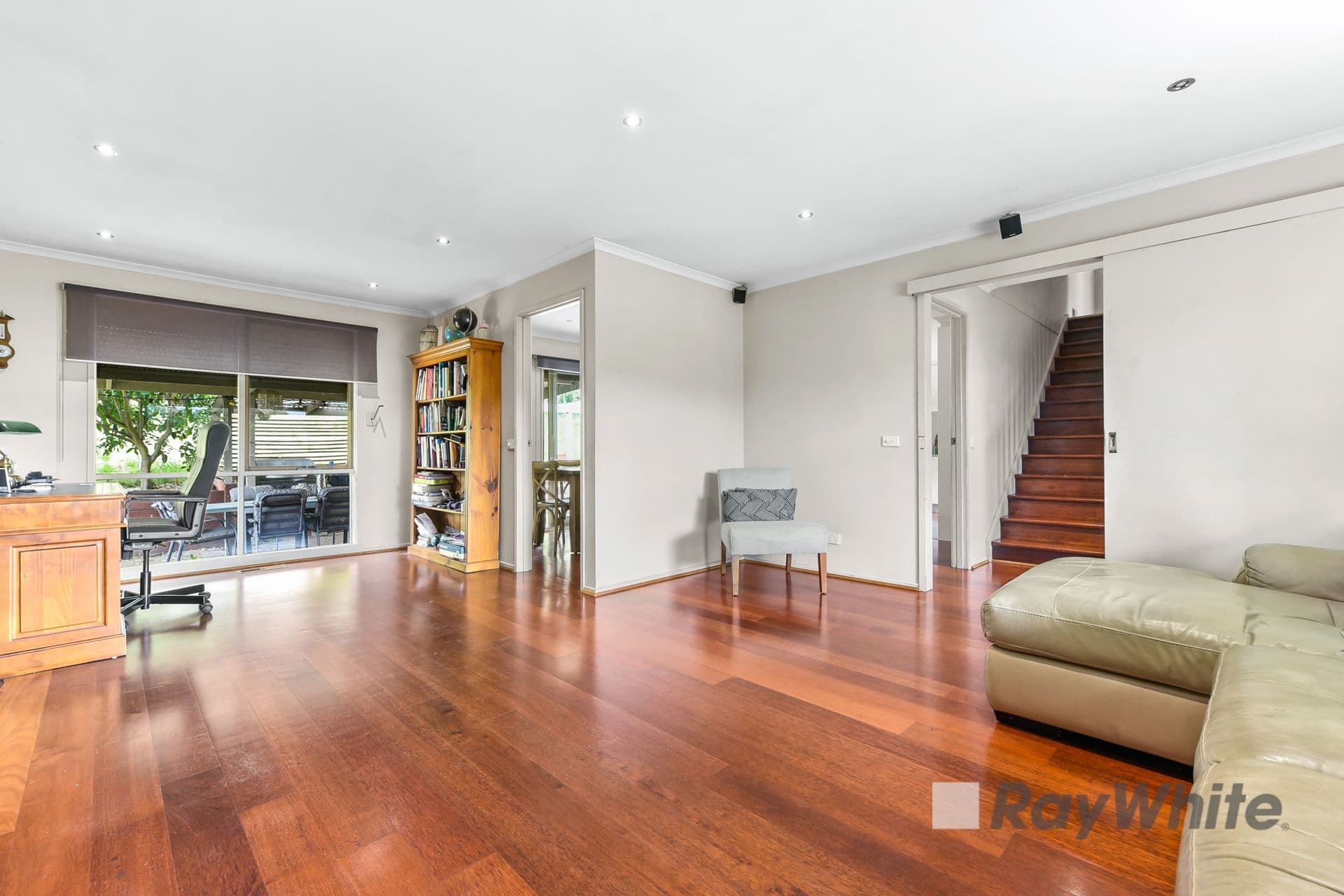 54 William Hovell Drive, Endeavour Hills VIC 3802, Endeavour Hills - Thumbnail 4