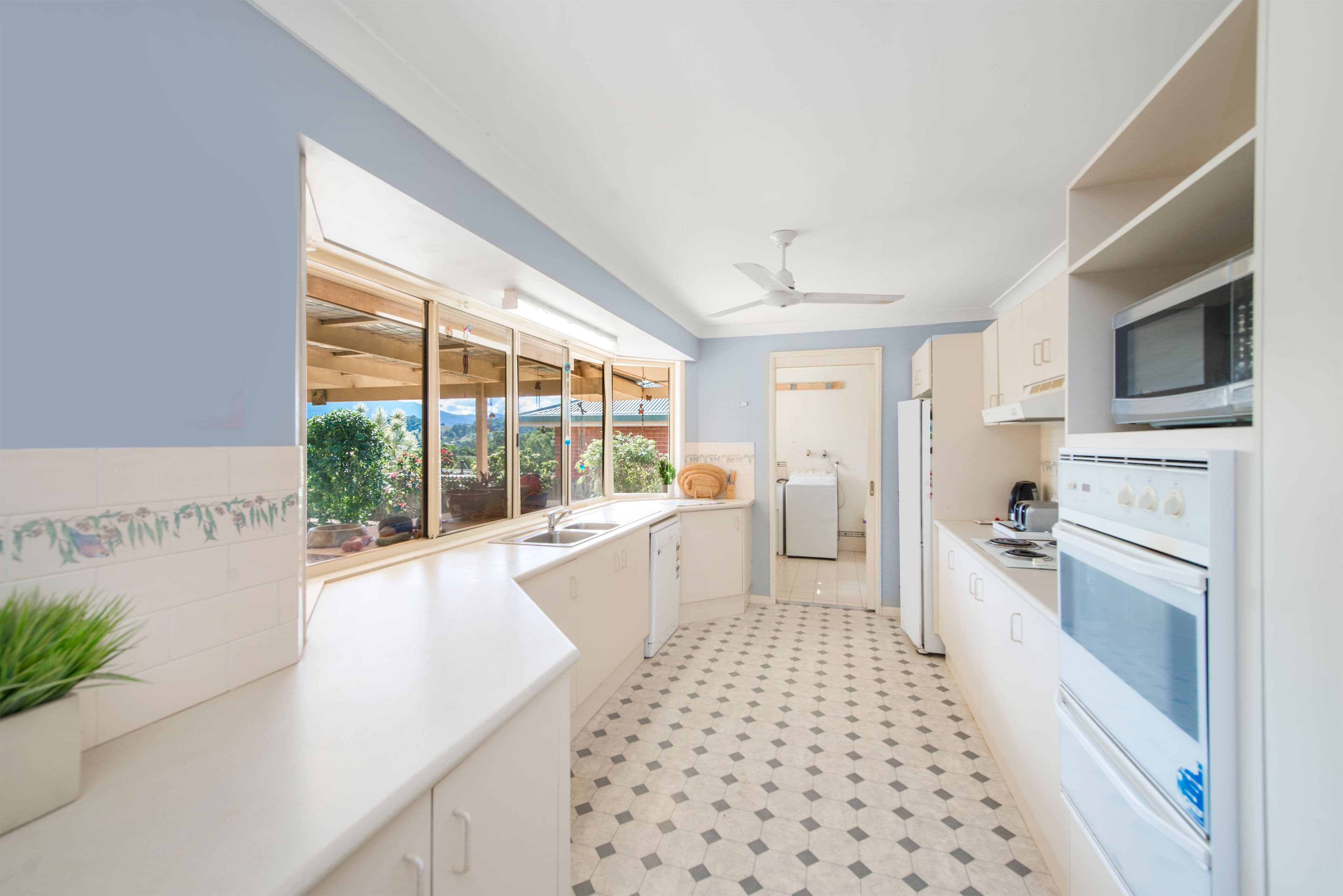 11 Castle Field Drive, Murwillumbah - Thumbnail 3