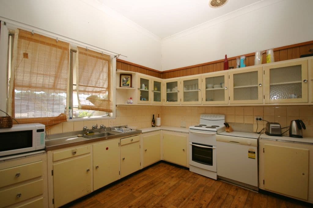 136 Barwan Street, NARRABRI NSW 2390, Narrabri - Thumbnail 2