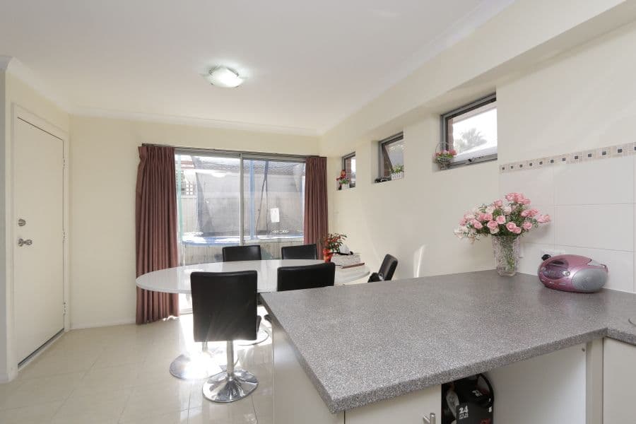 14 Hendra Street, CLOVERDALE WA 6105, Cloverdale - Thumbnail 4