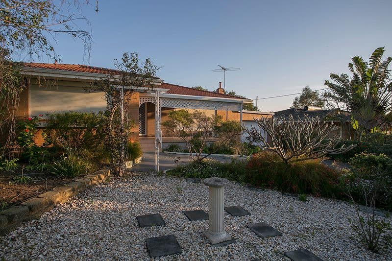 21 Richard Place, ORELIA WA 6167, Orelia - Thumbnail 2