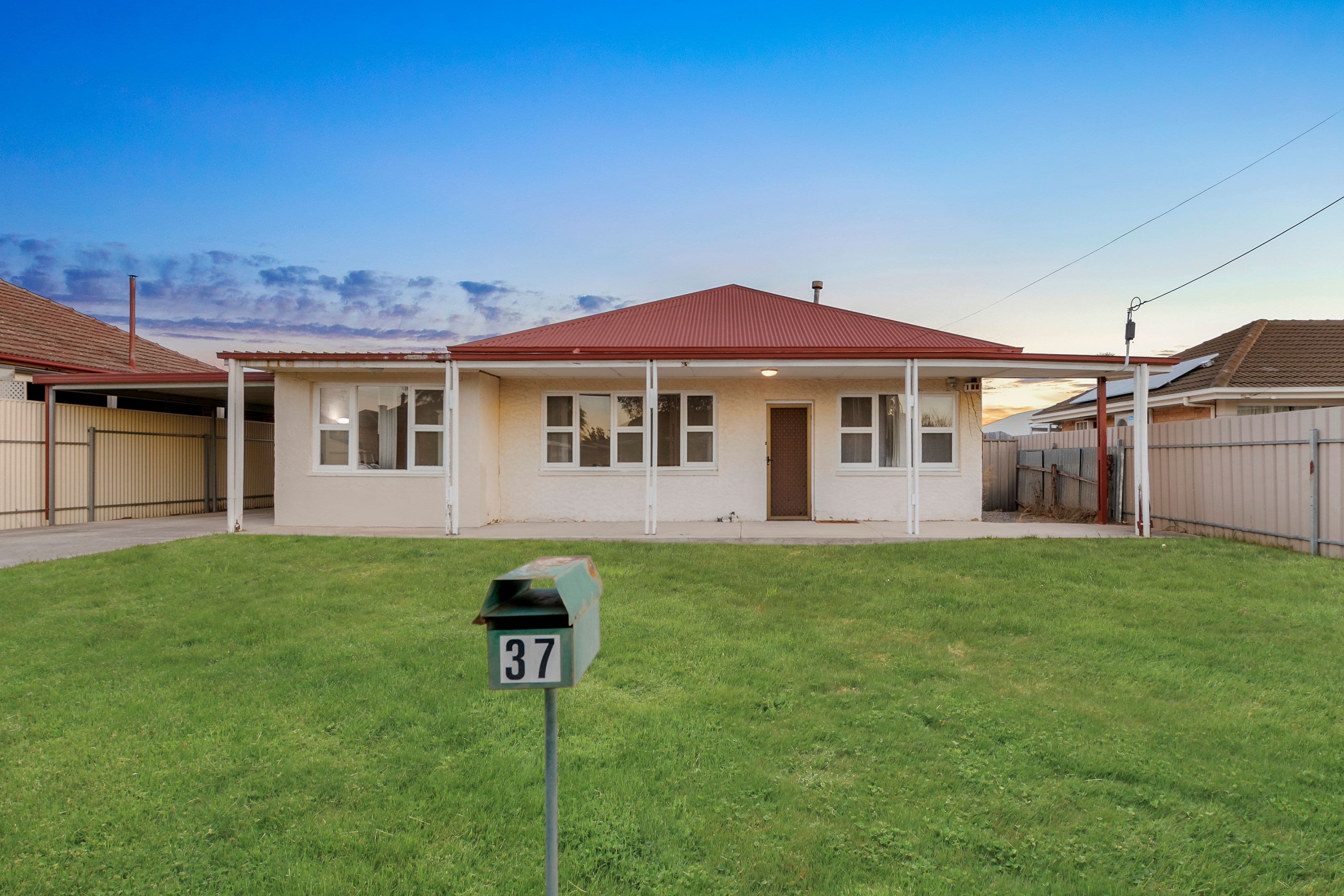 37 Ayredale Avenue, Clearview SA 5085, Clearview - Image 1