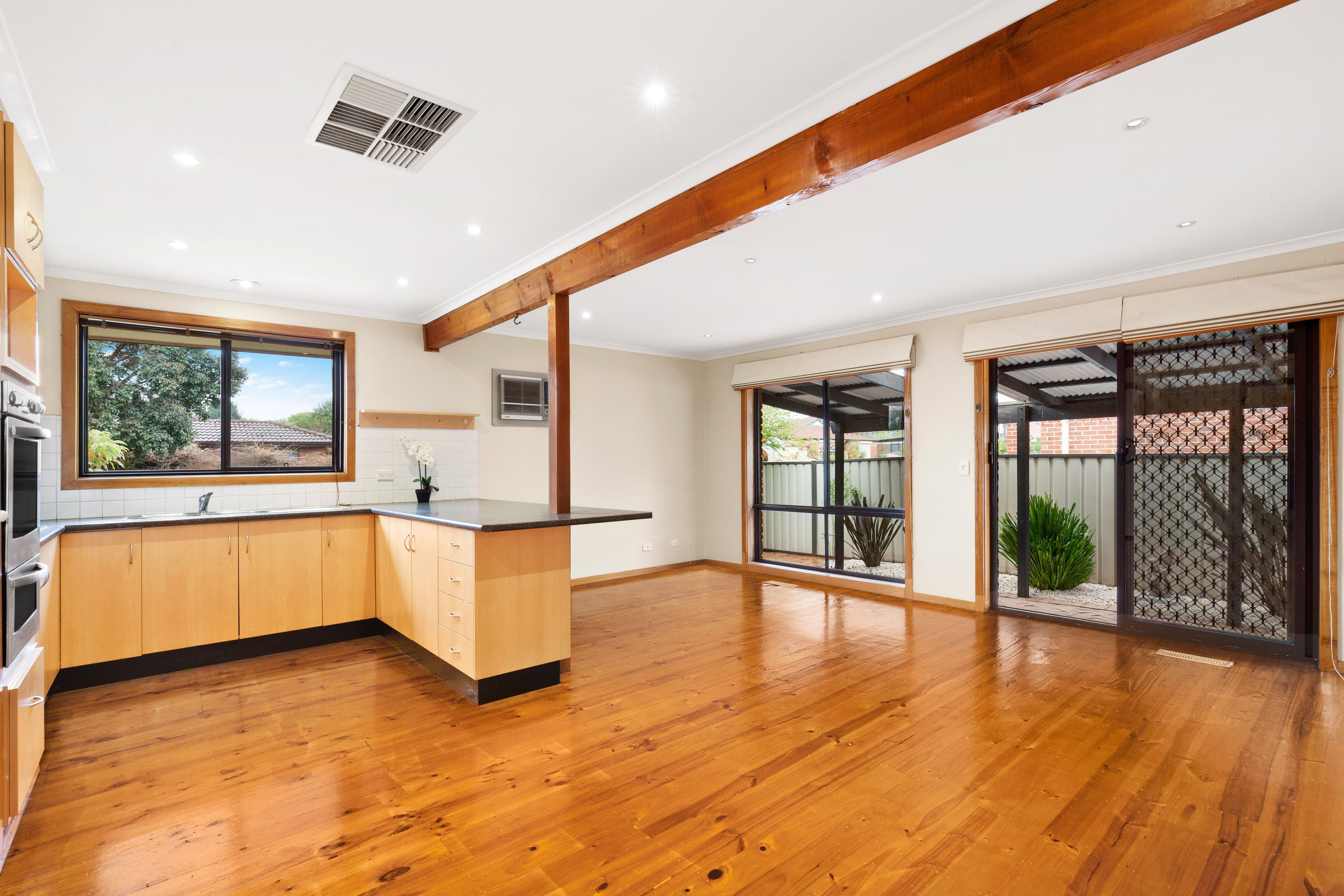 64 Centenary Drive, Mill Park VIC 3082, Mill Park - Thumbnail 2
