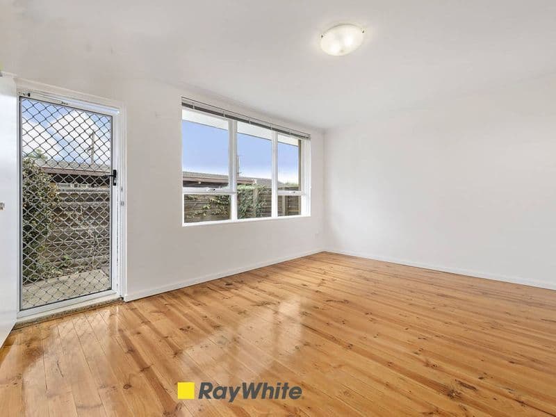 19 Oakes Avenue, Clayton South VIC 3169, Clayton South - Thumbnail 2