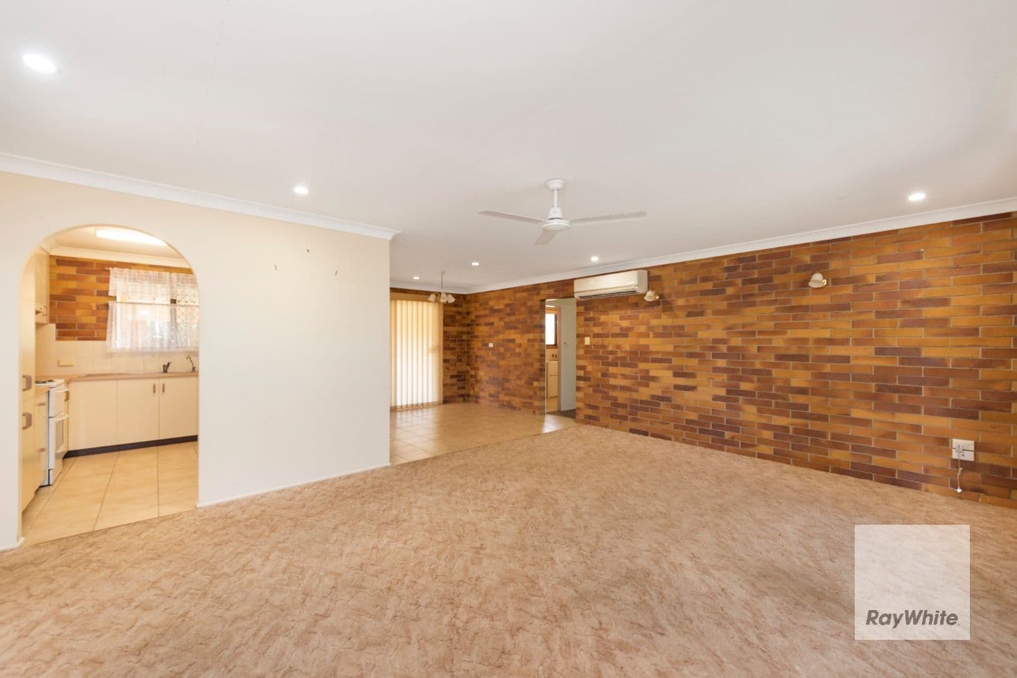 2 Lynch Street, Kalkie QLD 4670, Kalkie - Thumbnail 4