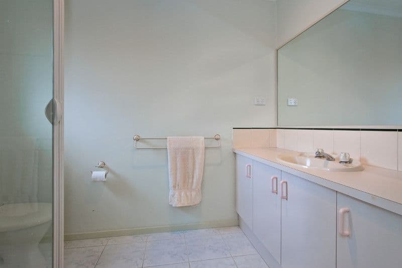 66 Park Boulevard, Ferntree Gully VIC 3156, Ferntree Gully - Thumbnail 7