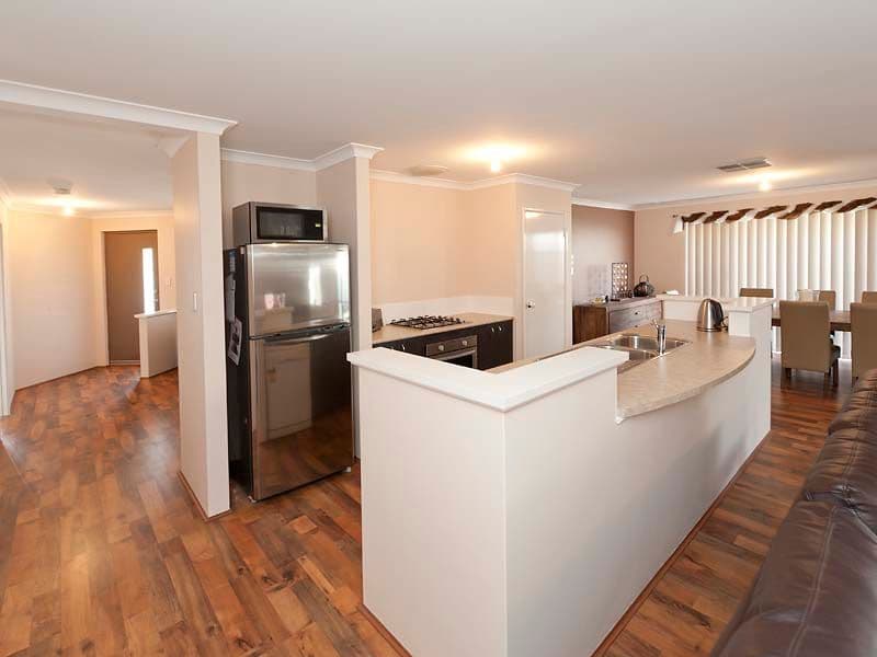 7 Burbidge Link, PIARA WATERS WA 6112, Piara Waters - Thumbnail 8