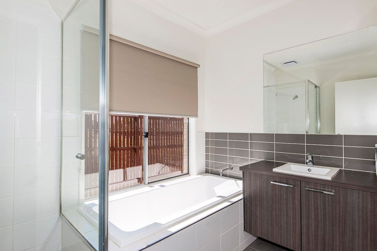 27 Pietas Place, Mernda VIC 3754, Mernda - Thumbnail 3