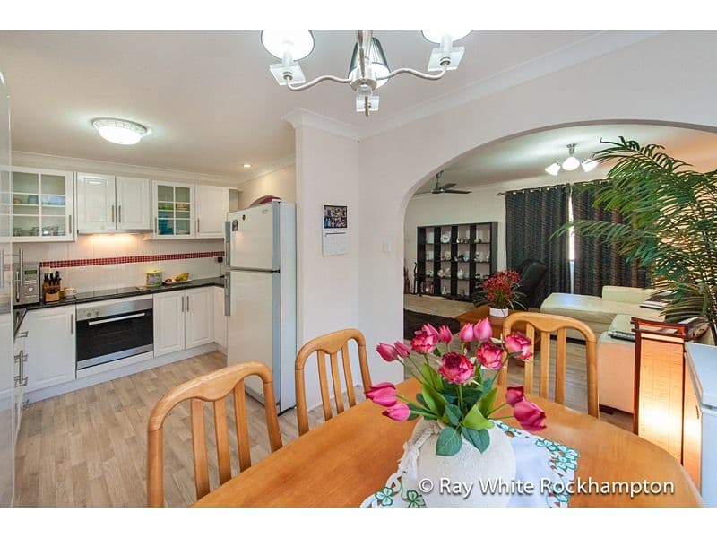 4 Capricorn Crescent, NORMAN GARDENS QLD 4701, Norman Gardens - Thumbnail 8