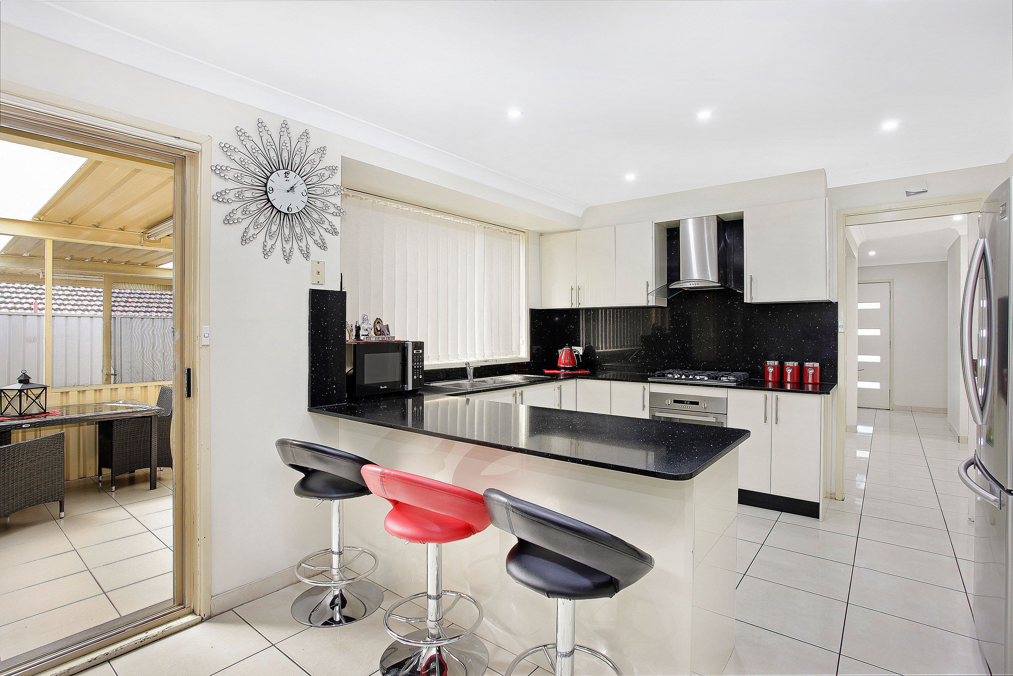 43 Darling Street, Abbotsbury - Thumbnail 3