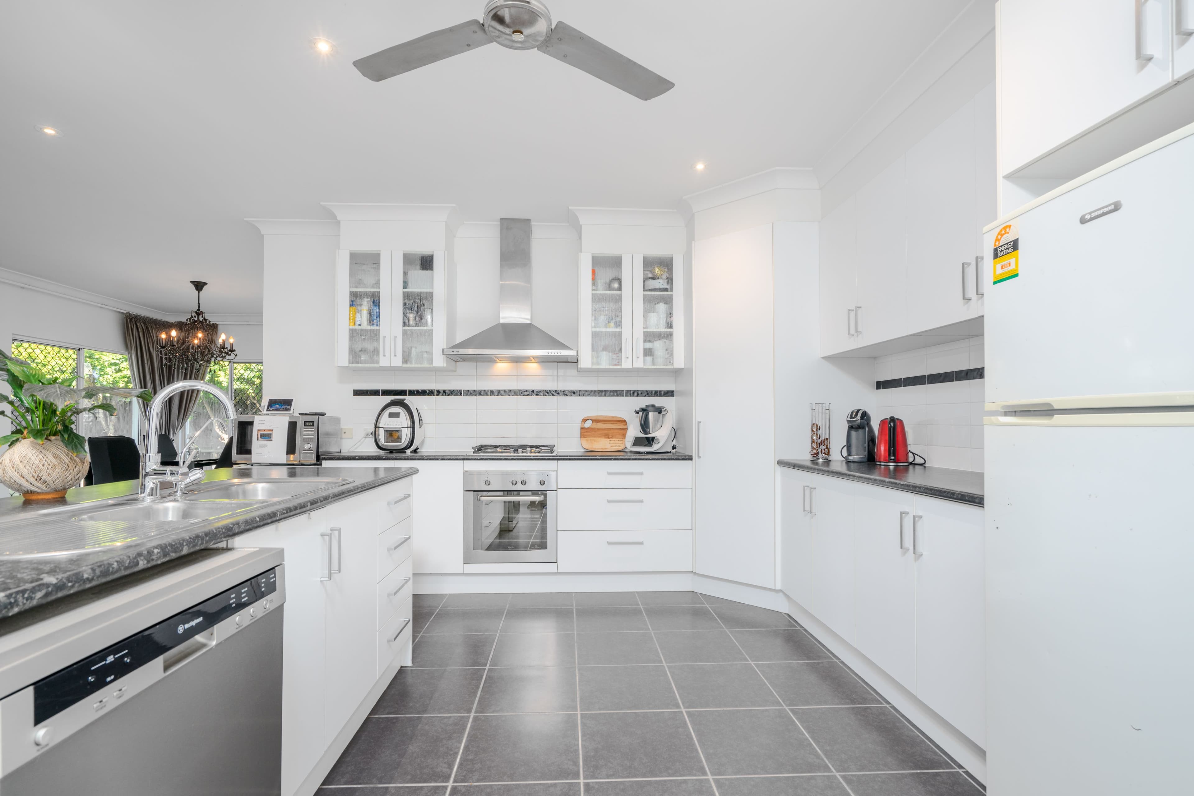 8 Goldberg Close, White Rock QLD 4868, White Rock - Thumbnail 5