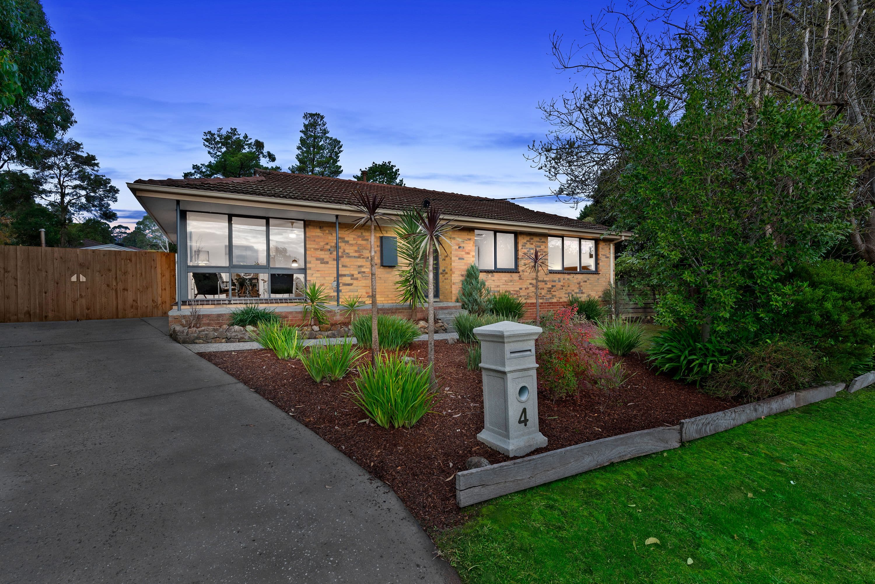 4 Arnold Street, Kilsyth VIC 3137, Kilsyth - Thumbnail 2