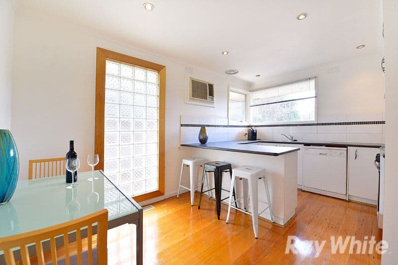 33 Lydford Road, FERNTREE GULLY VIC 3156, Ferntree Gully - Thumbnail 4