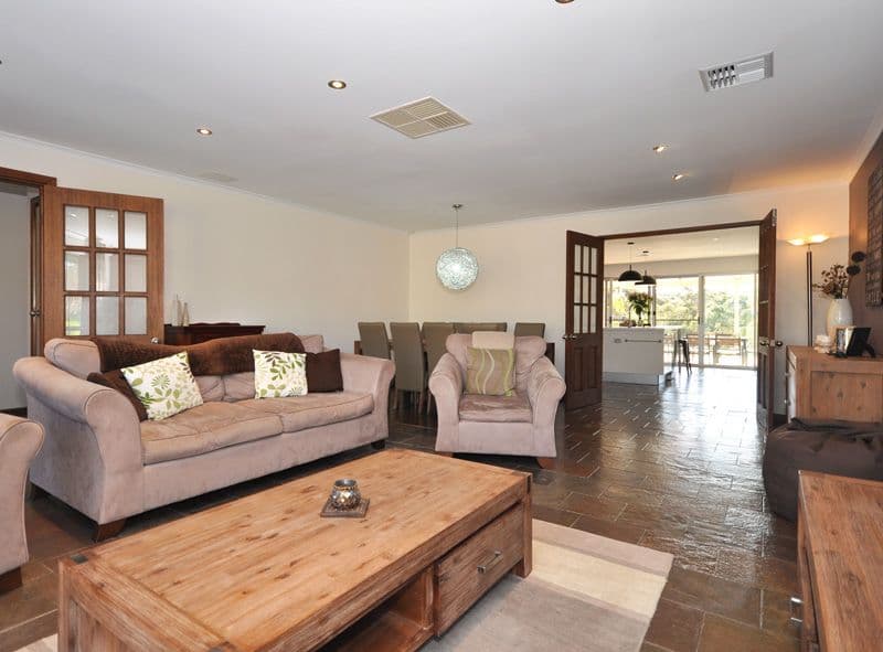 3 Minerva Grove, Happy Valley SA 5159, Happy Valley - Thumbnail 3