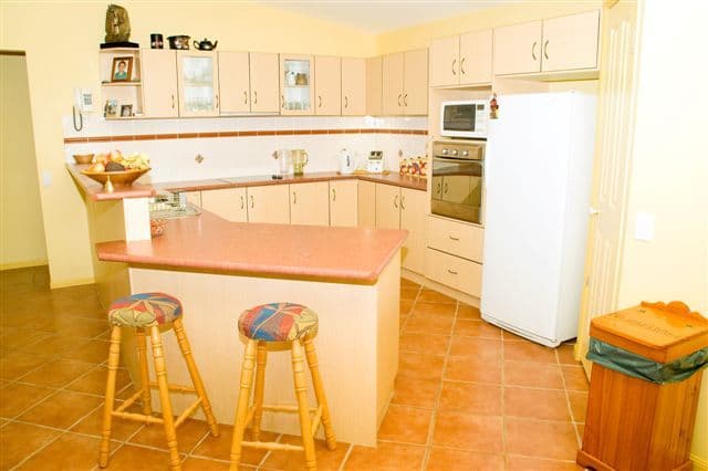 11 Biscay Crescent, GLENVALE QLD 4350, Glenvale - Thumbnail 3
