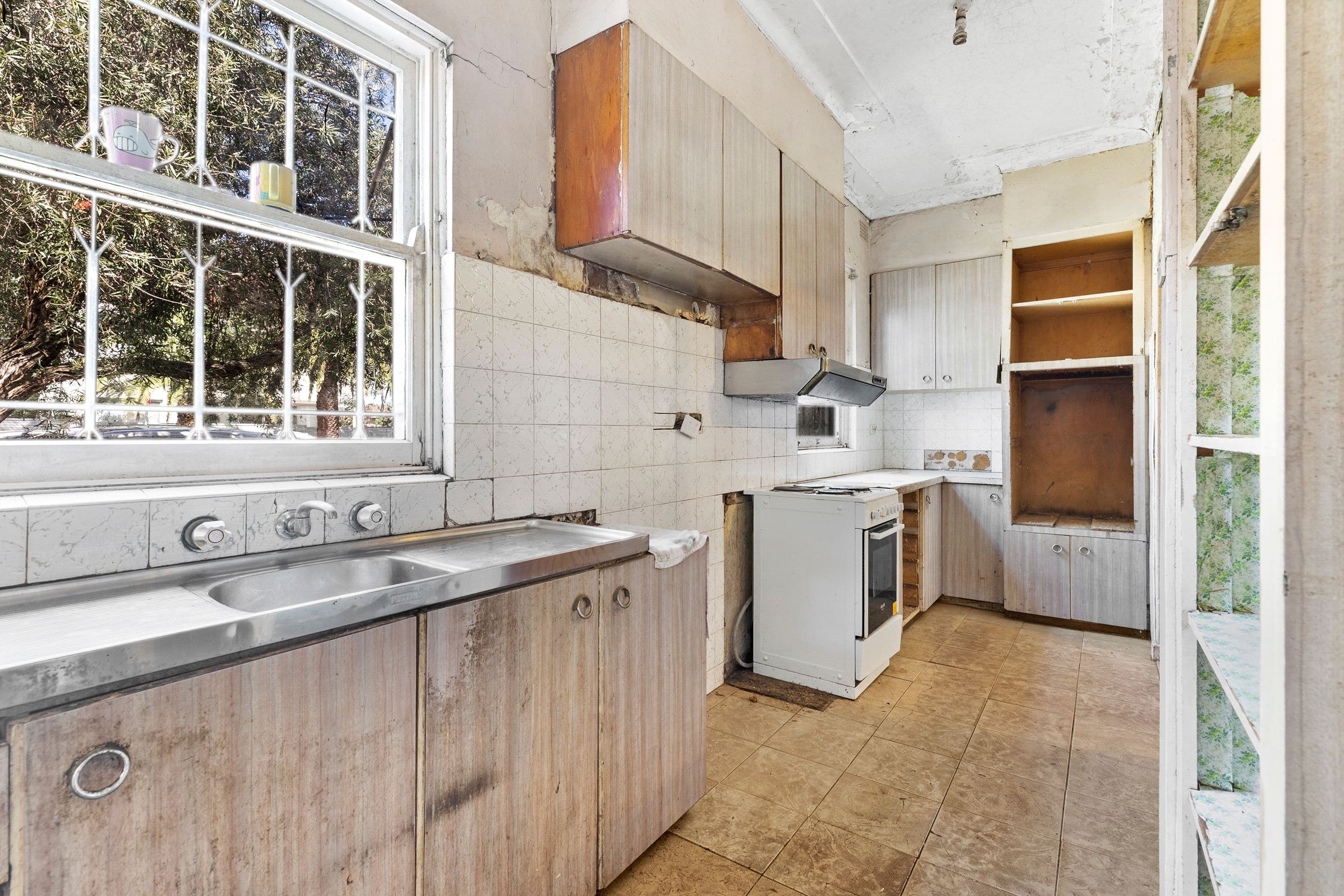 32 Broadway, Punchbowl NSW 2196, Punchbowl - Thumbnail 8