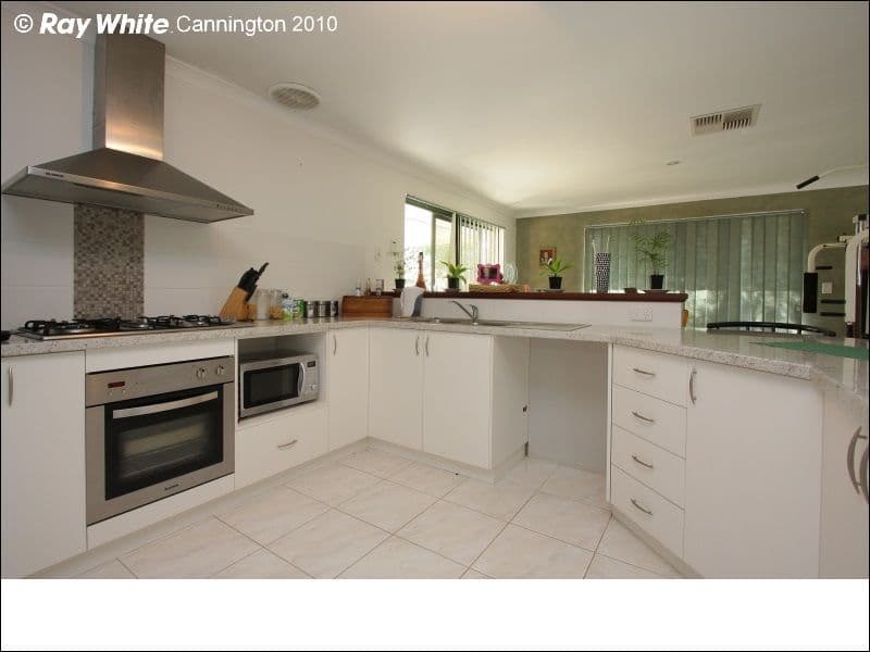 11 Greygum Rise, KENWICK WA 6107, Kenwick - Thumbnail 7