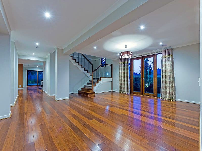 4 Coracle Drive, Sanctuary Lakes VIC 3030, Sanctuary Lakes - Thumbnail 2