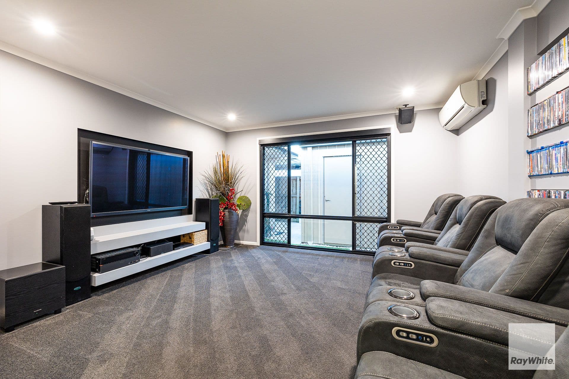 13 Balsam Street, Redland Bay QLD 4165, Redland Bay - Thumbnail 8