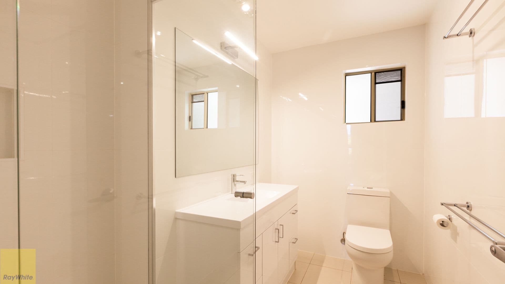 2 Innes Crescent, Cornubia QLD 4130, Cornubia - Thumbnail 3