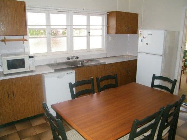 61 Glasson, CHINCHILLA QLD 4413, Chinchilla - Thumbnail 2
