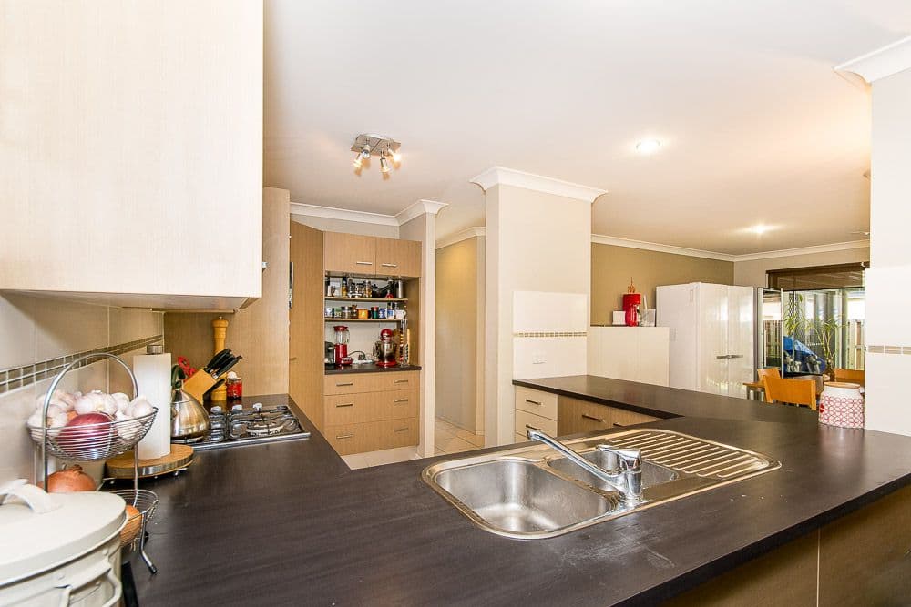 21 Cyperus Crescent, Carseldine QLD 4034, Carseldine - Thumbnail 4