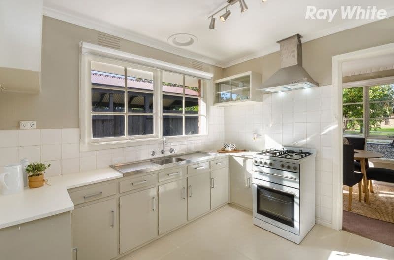 2a Eildon Street, Ferntree Gully VIC 3156, Ferntree Gully - Thumbnail 3