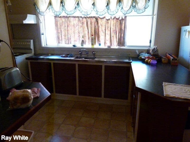 3 Barton Street, Forbes NSW 2871, Forbes - Thumbnail 6