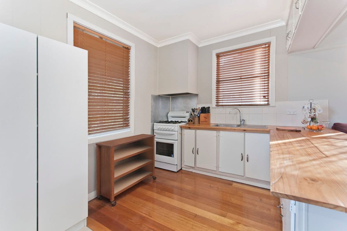 13 Tait Crescent, Warrnambool VIC 3280, Warrnambool - Thumbnail 4