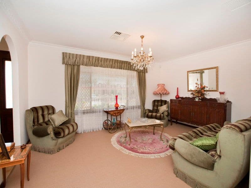 62 Telstar Drive, Morley WA 6062, Morley - Thumbnail 4