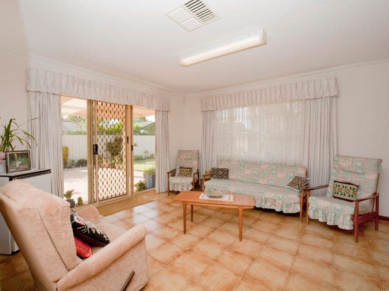 62 Telstar Drive, Morley WA 6062, Morley - Thumbnail 5