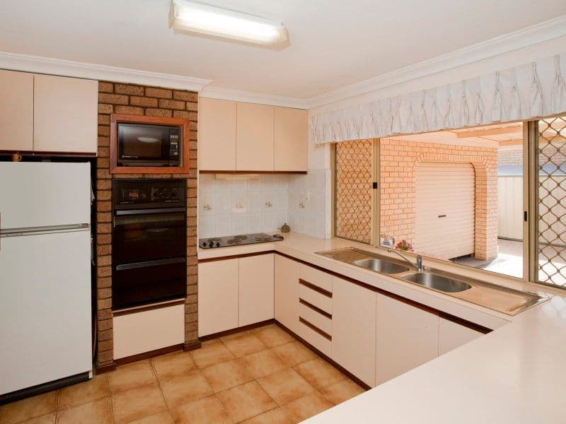62 Telstar Drive, Morley WA 6062, Morley - Thumbnail 7