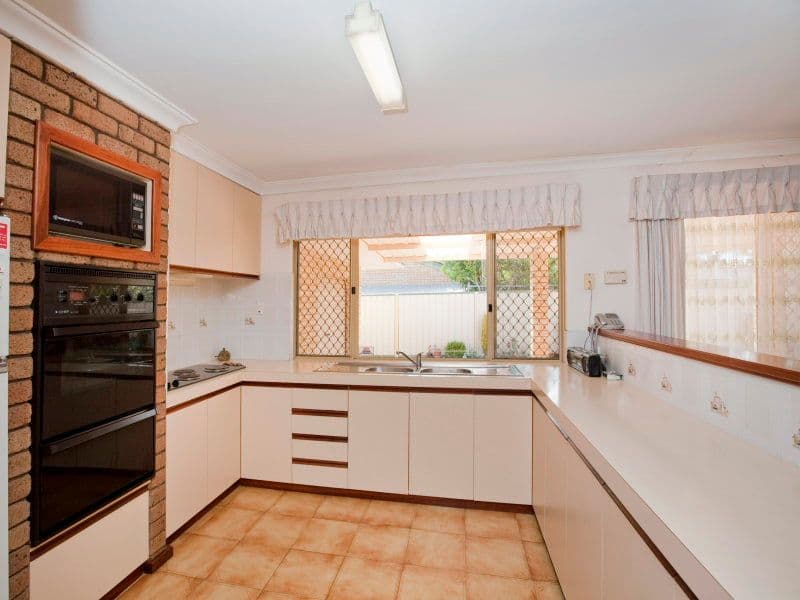 62 Telstar Drive, Morley WA 6062, Morley - Thumbnail 8