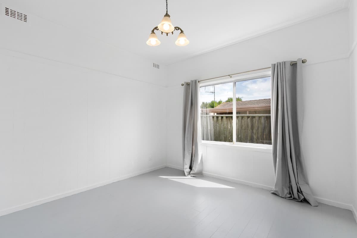 5 Vale Street, Moe VIC 3825, Moe - Thumbnail 8