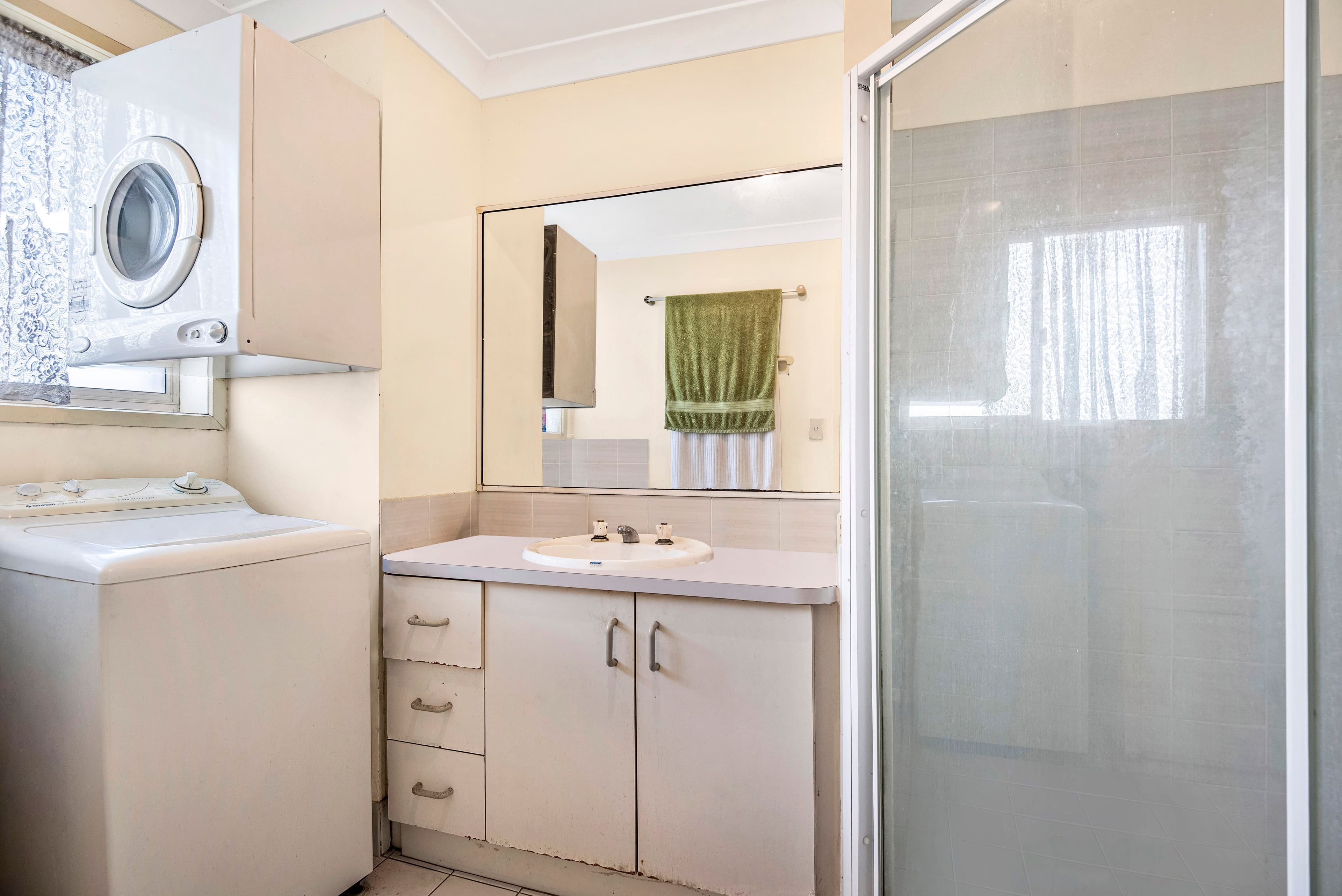 66 Sarawak Avenue, Palm Beach QLD 4221, Palm Beach - Thumbnail 7