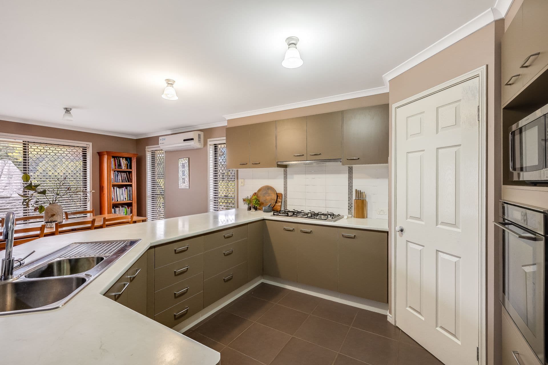 13 Mountview Court, Highfields QLD 4352, Highfields - Thumbnail 5