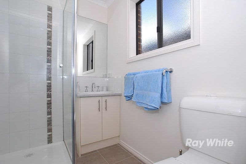 61 Calais Circuit, CRANBOURNE VIC 3977, Cranbourne West - Thumbnail 8