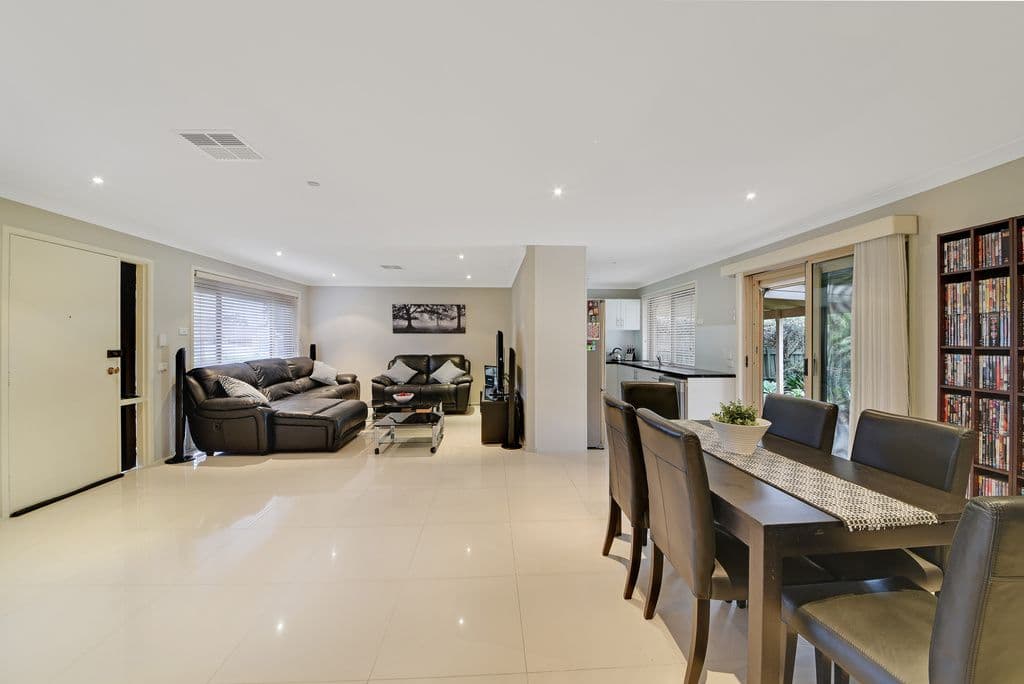 38 Catalpa Grove, Menai - Thumbnail 2