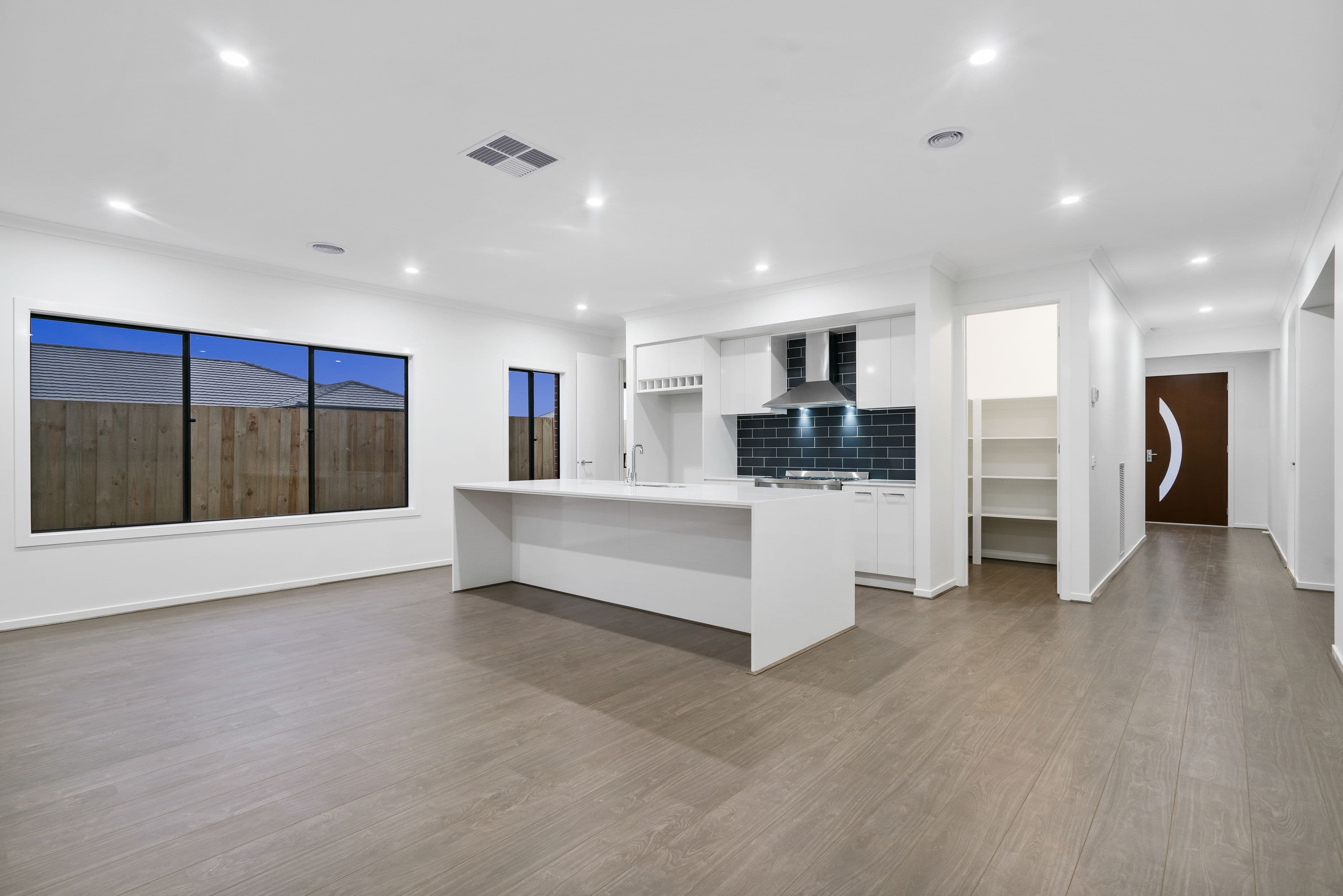 14 Cassowary Street, AINTREE VIC 3336, Aintree - Thumbnail 2
