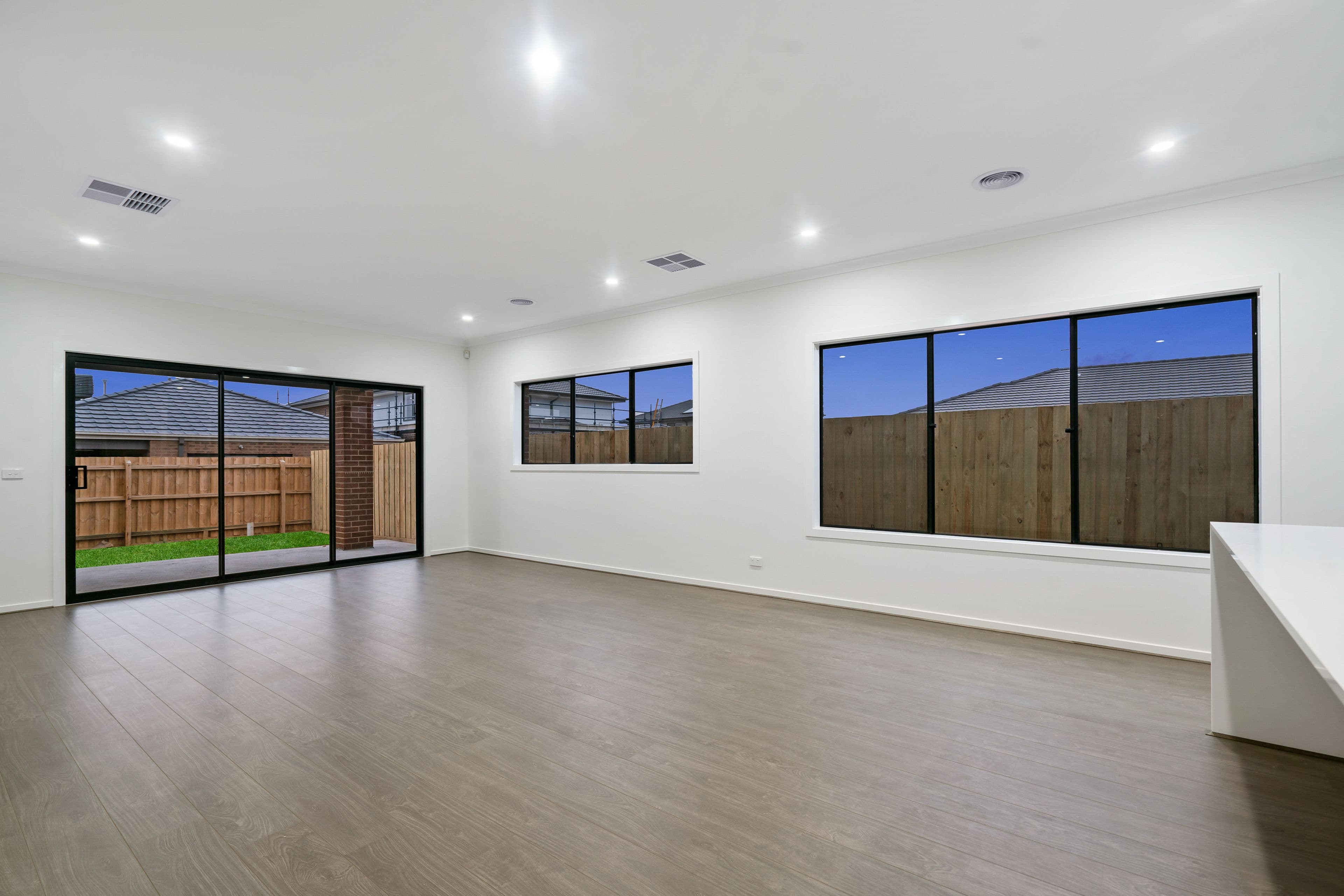 14 Cassowary Street, AINTREE VIC 3336, Aintree - Thumbnail 5