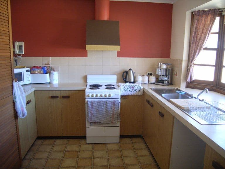 4 Richardson Road, PORT DENISON WA 6525, Port Denison - Thumbnail 2