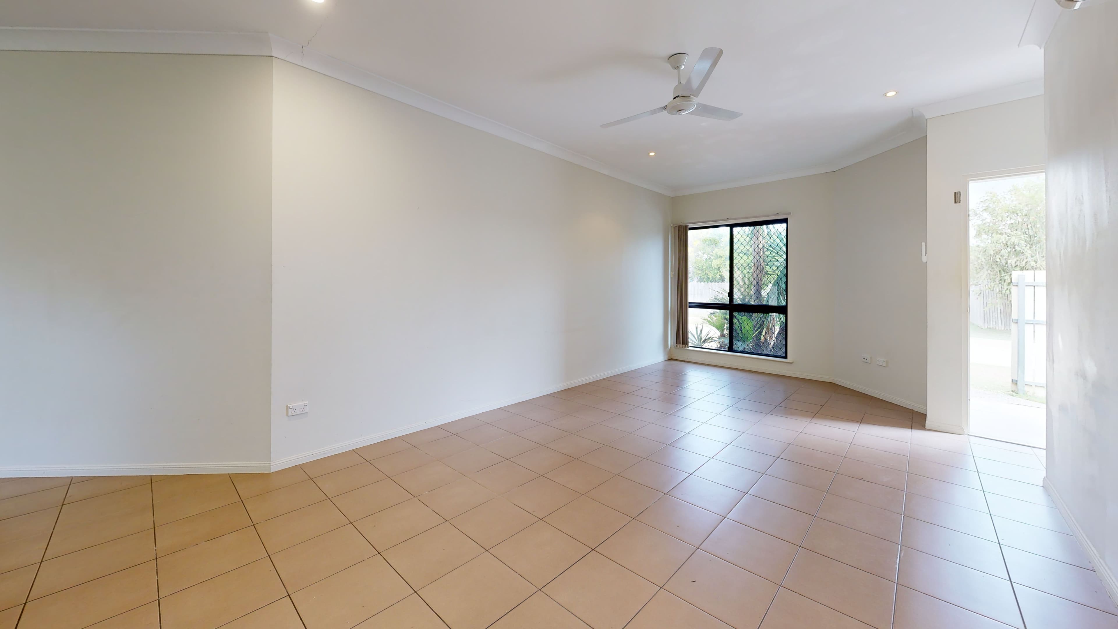 11 Bellamy Street, Rasmussen QLD 4815, Rasmussen - Thumbnail 3