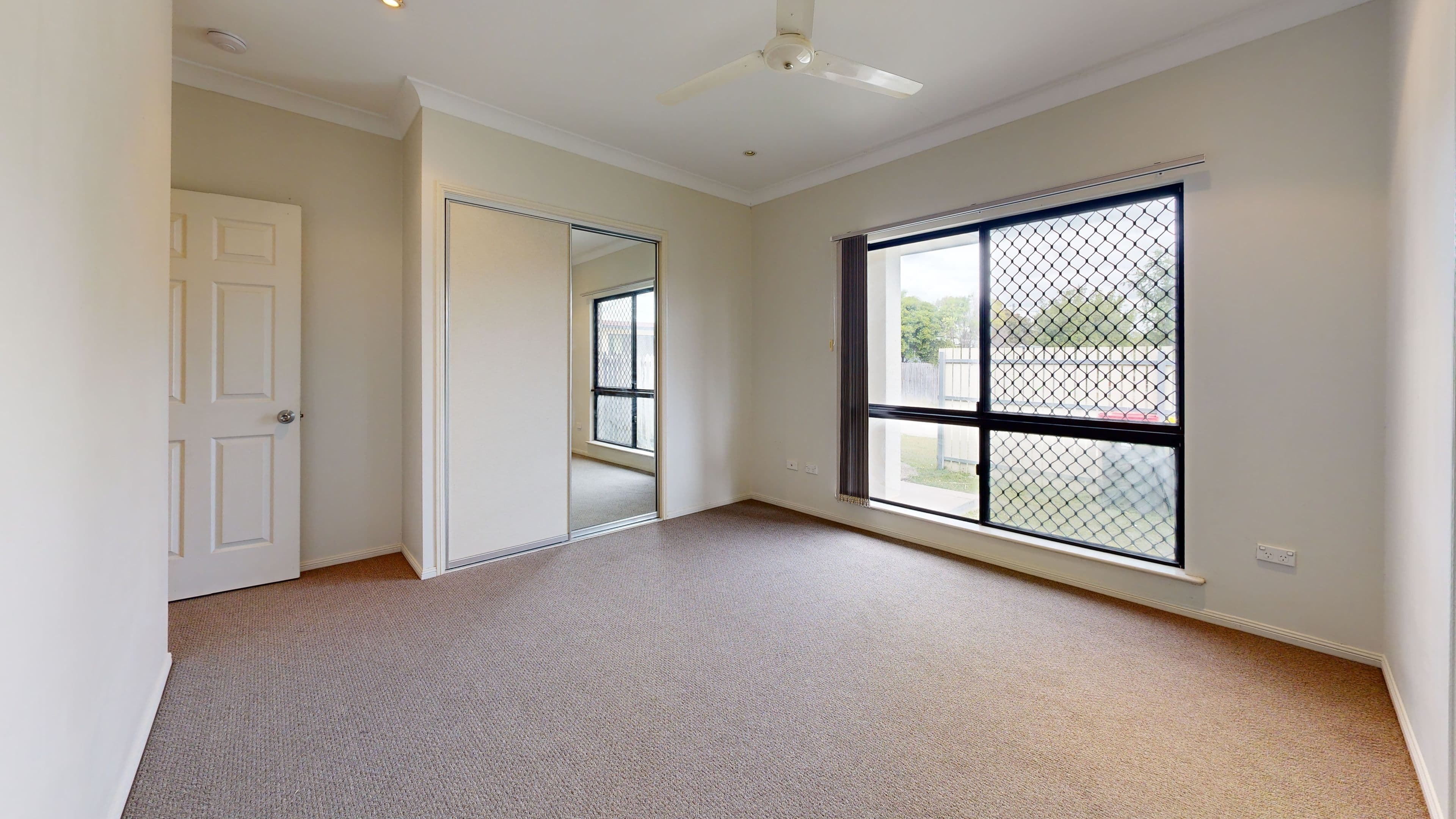 11 Bellamy Street, Rasmussen QLD 4815, Rasmussen - Thumbnail 4