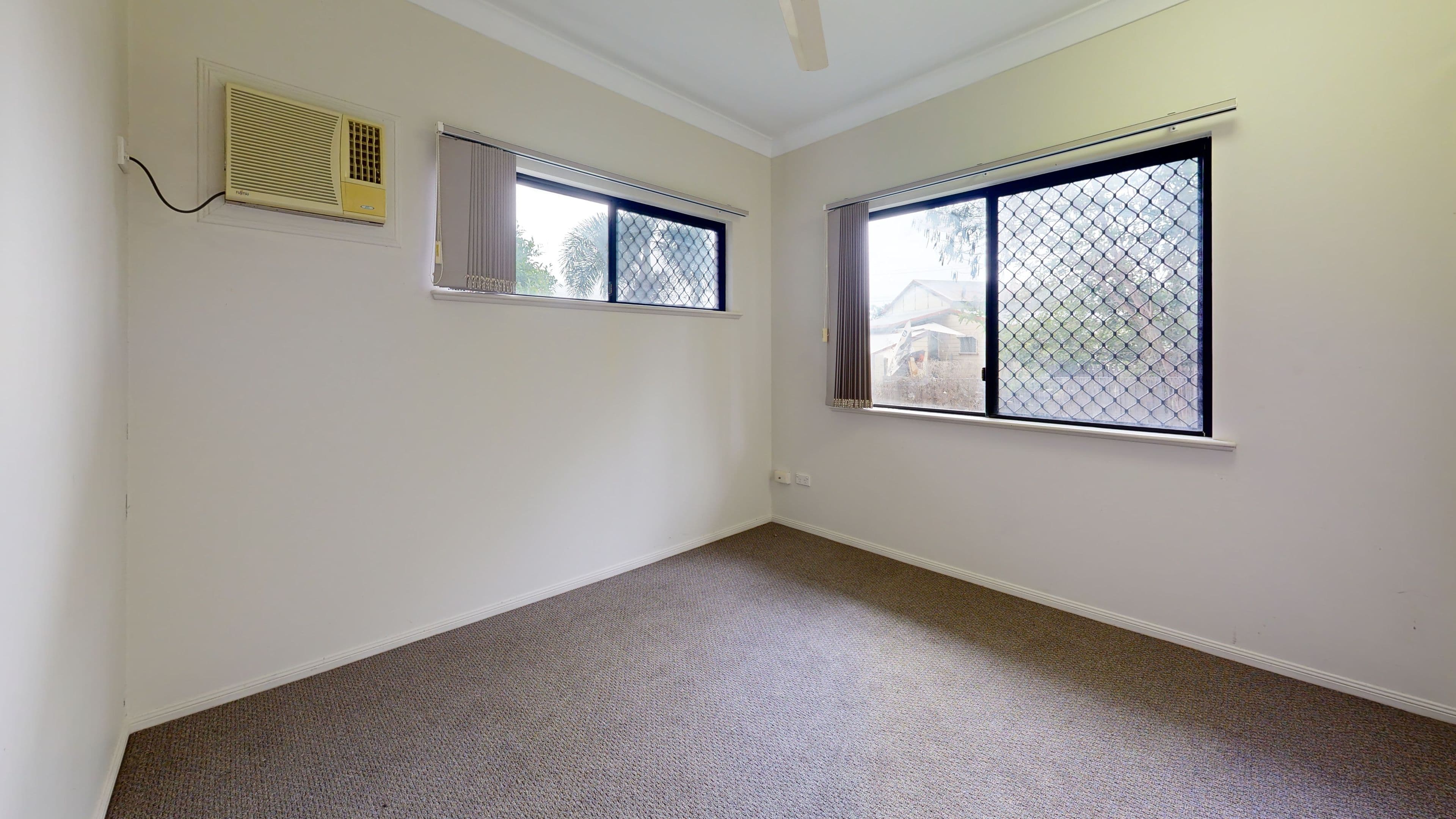 11 Bellamy Street, Rasmussen QLD 4815, Rasmussen - Thumbnail 7